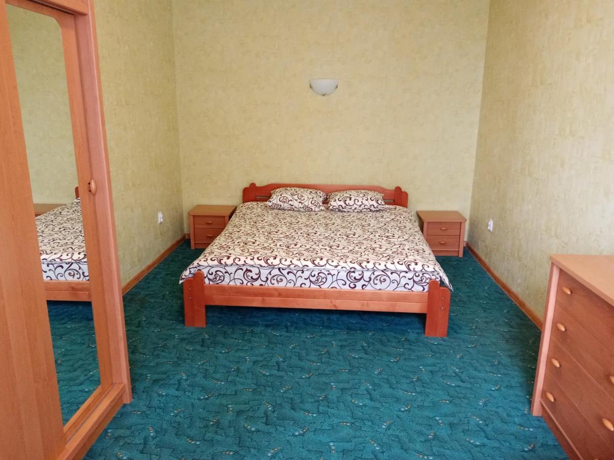Gamma Hotel Līvāni Esterno foto