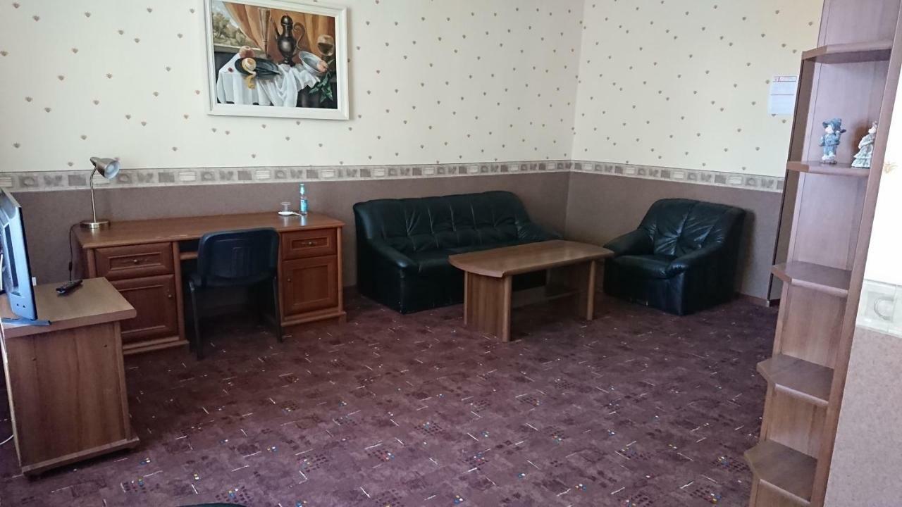 Gamma Hotel Līvāni Esterno foto