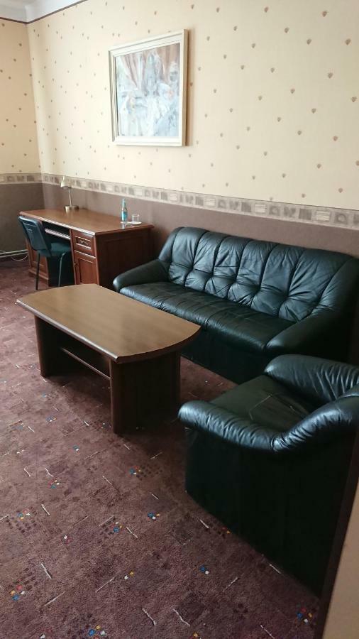 Gamma Hotel Līvāni Esterno foto